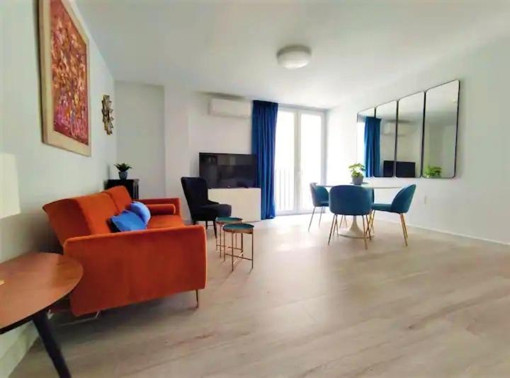 Apartment Premium Al Lado De La Giralda Seville