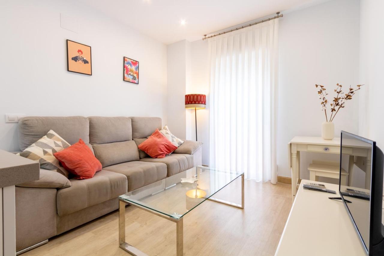 Charming 2 Bedroom Apartment Triana Bridge By Ocityzen Apartment *