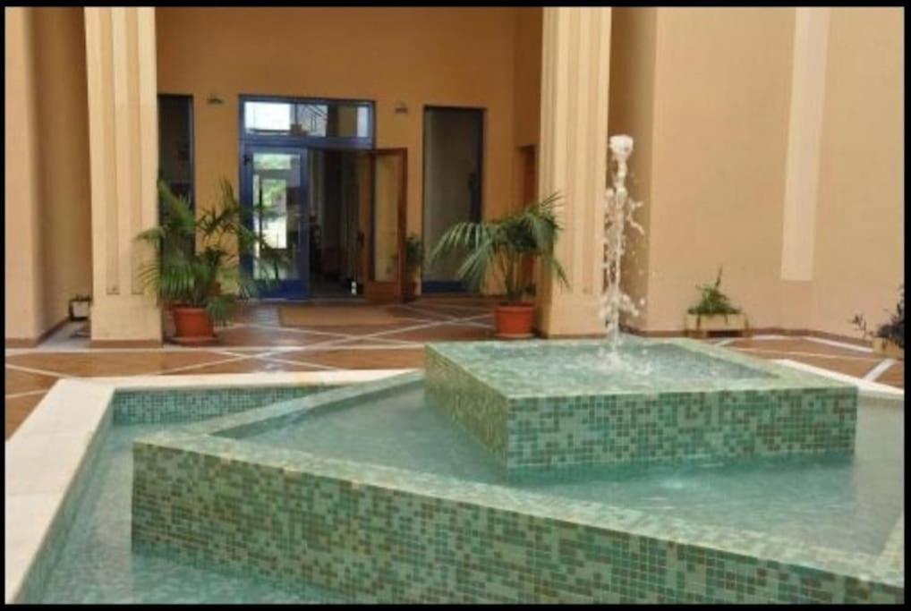 Fibes Con Parking Gratis. Este. Apartamento Sevilla