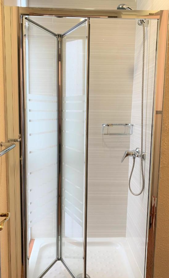 Wide And Traditional- 2bd 1bth- Gavidia Sevilla