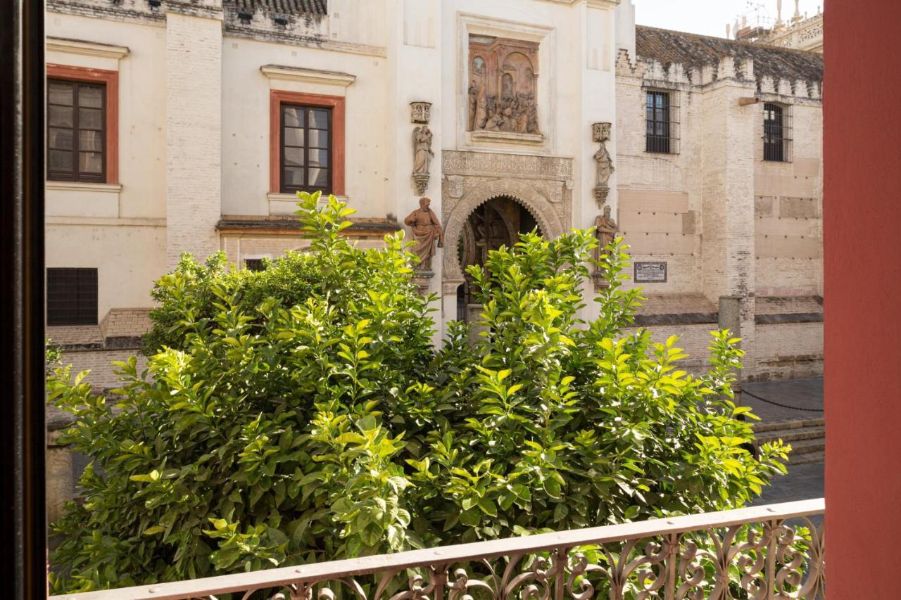 Puerta Catedral * Sevilla