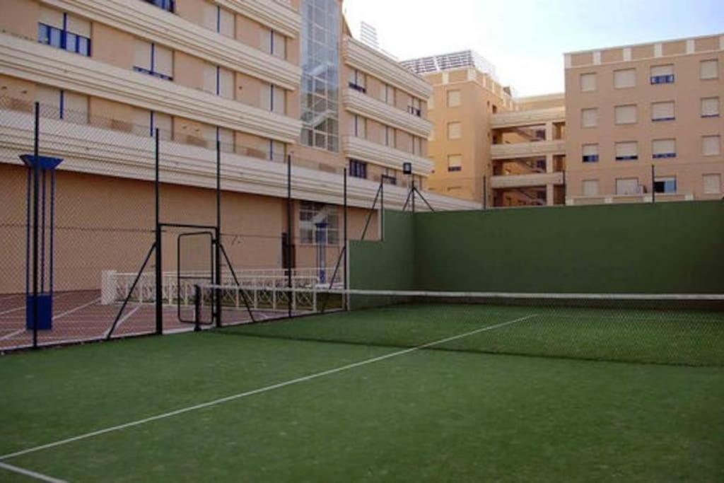 Fibes Con Parking Gratis. Este. Apartamento
