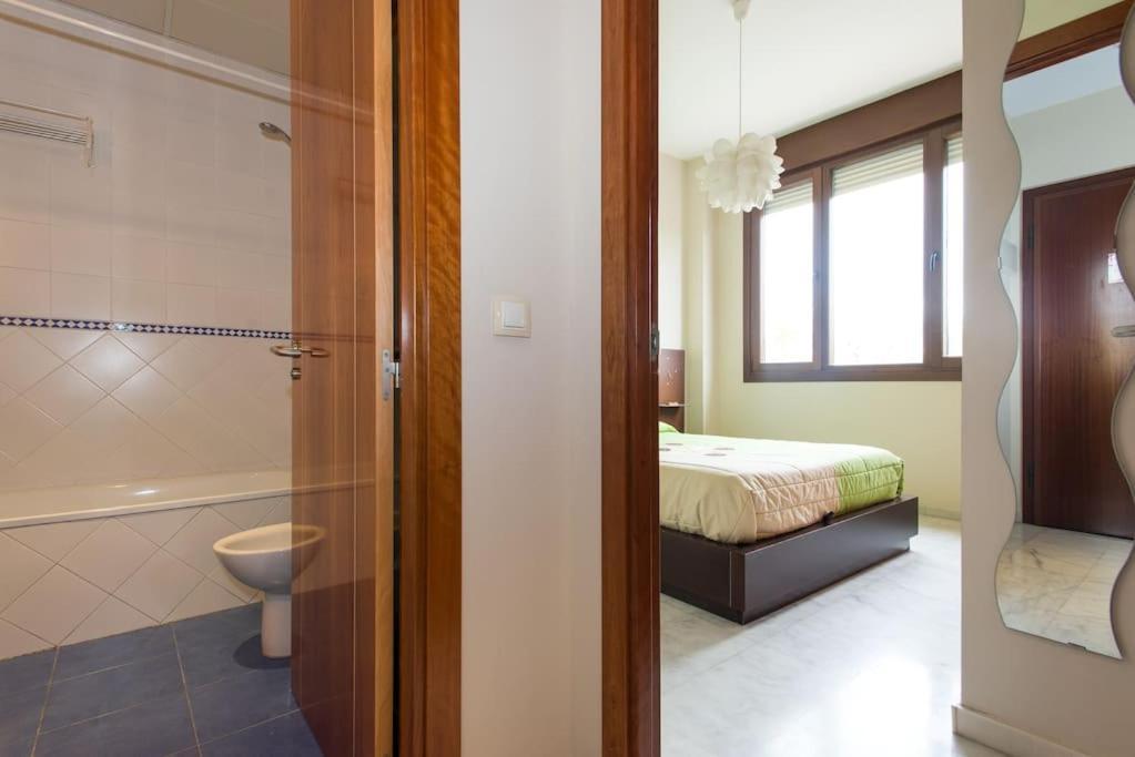 Fibes Con Parking Gratis. Este. Apartamento