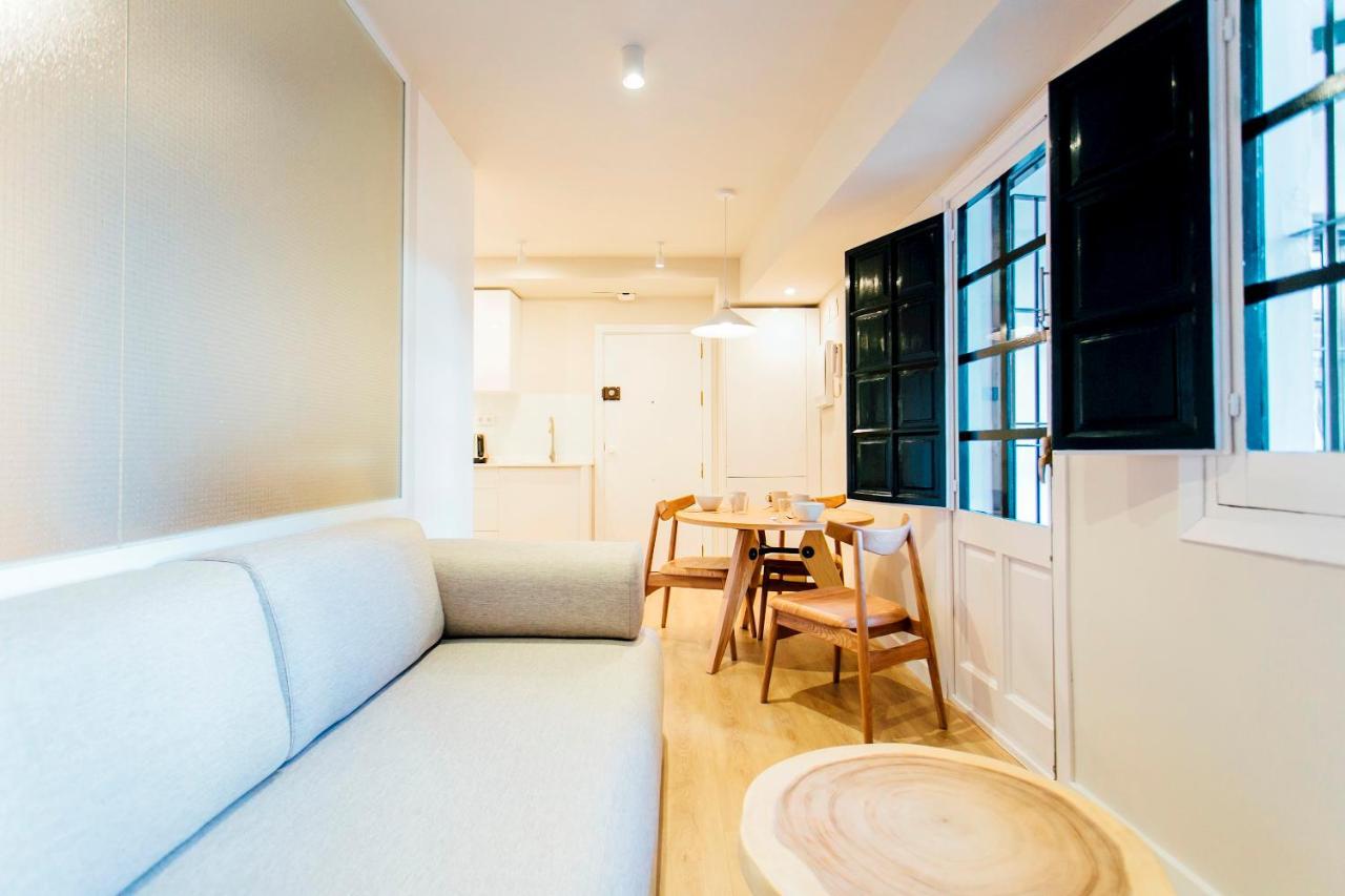 1bd 1bth - Center- Alfalfa * Sevilla