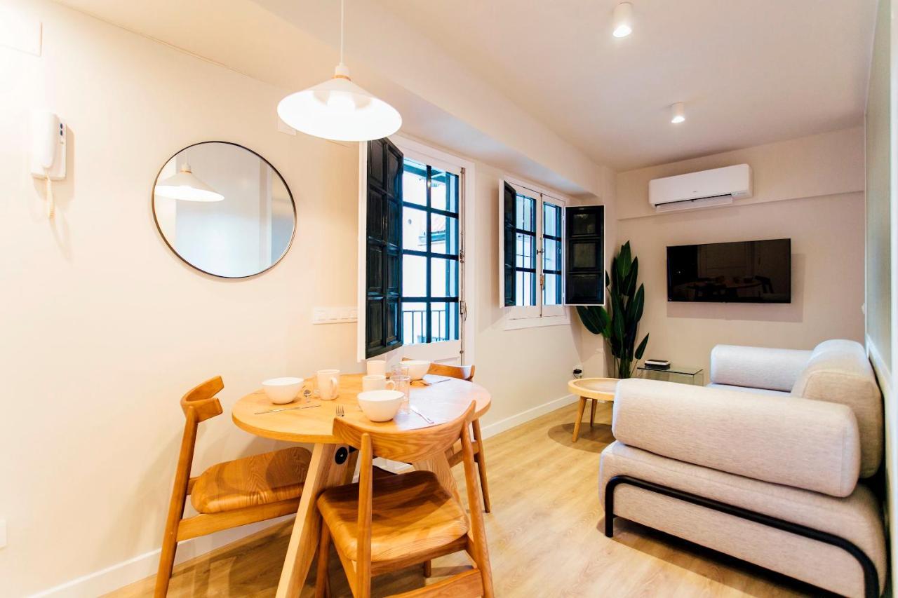1bd 1bth - Center- Alfalfa Sevilla