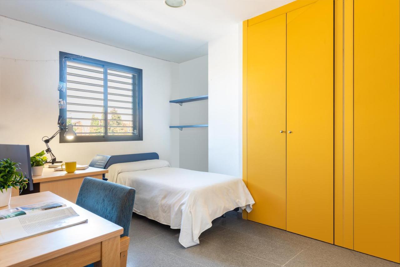 Apartamento Micampus Estanislao Del Campo, Students Solo Estudiantes *