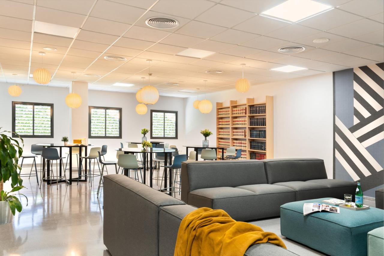 Apartamento Micampus Estanislao Del Campo, Students Solo Estudiantes