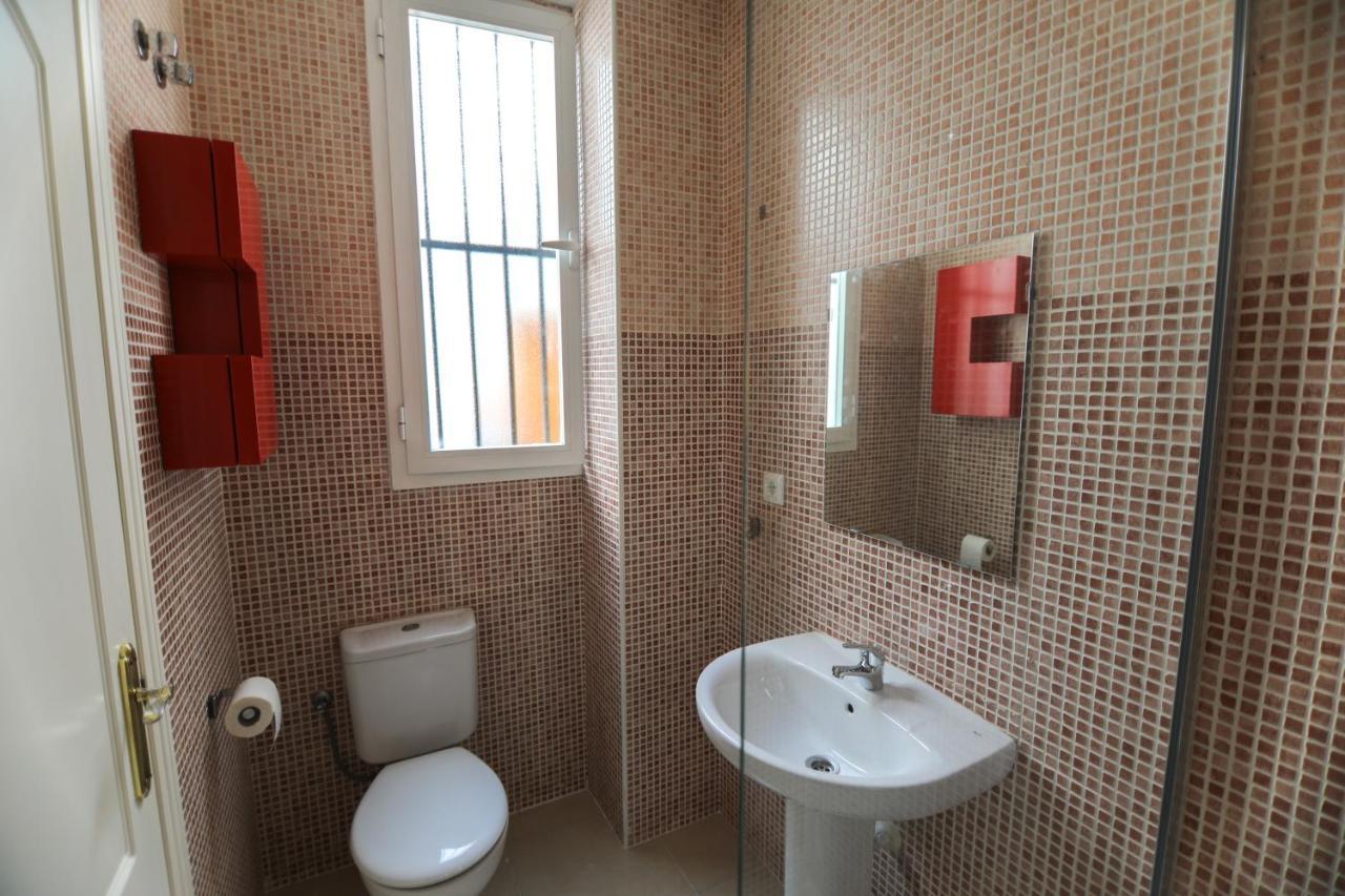 Rentalsevilla Descubriendo En Pareja Apartamento *