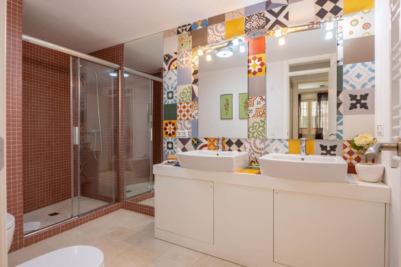Descalzos Center By Valcambre Apartamento Sevilla