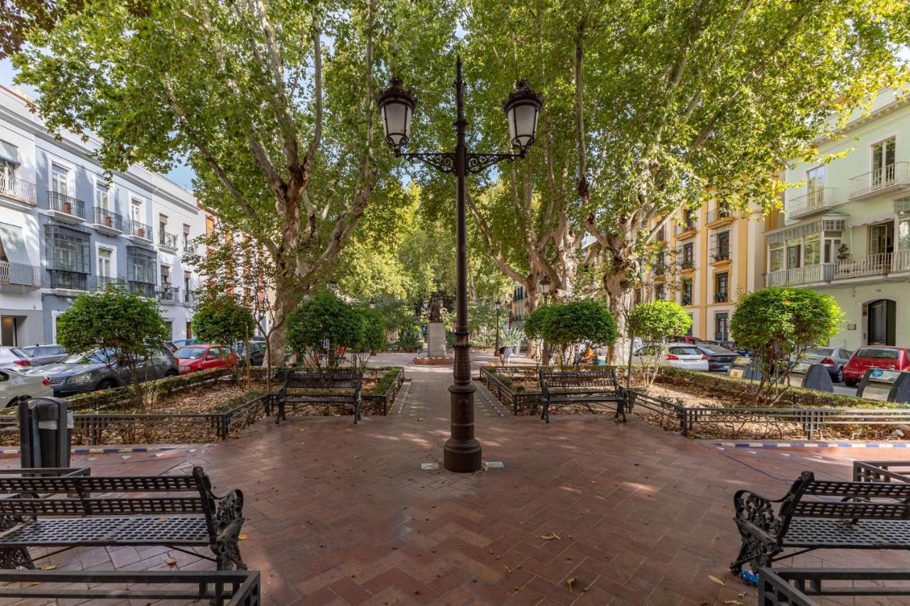 Descalzos Center By Valcambre Apartamento Sevilla