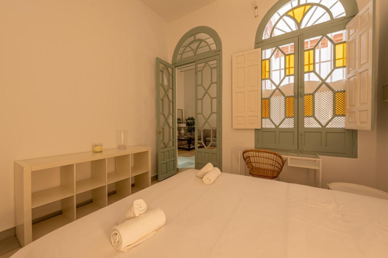 Minty - El Salvador Apartment Seville