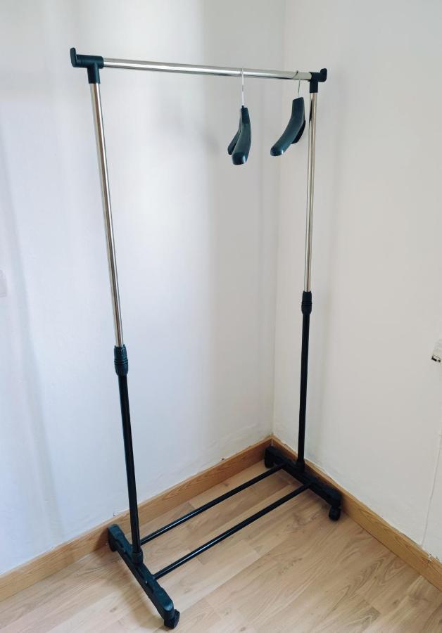 Doble Or Individual Bed Near Center Free Parking * Sevilla