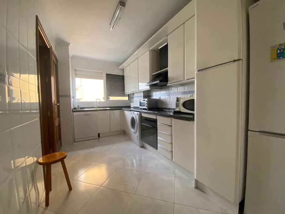 Apartamento Funcional Piso 4 Frente A Santa Justa *