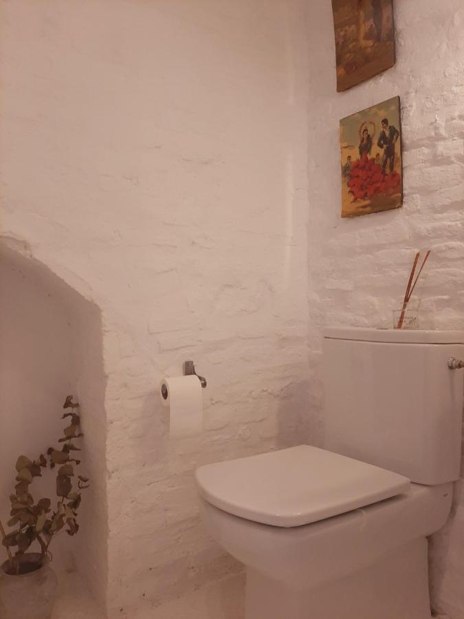 Downtown Loft In A 16th Century Convent Apartment