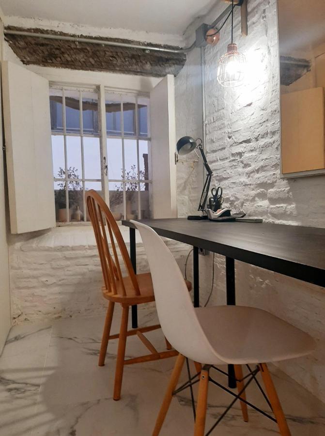 Apartment Downtown Loft In A 16th Century Convent Seville
