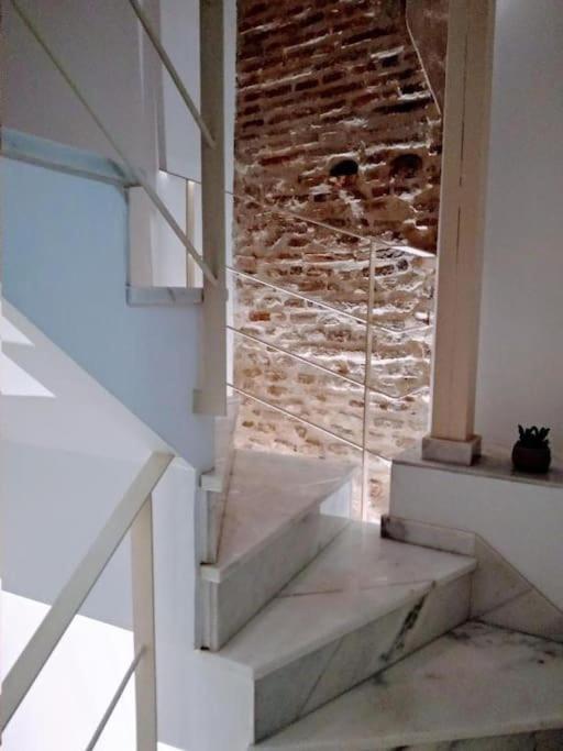 Luxury Complete Building In The Heart Of * Sevilla