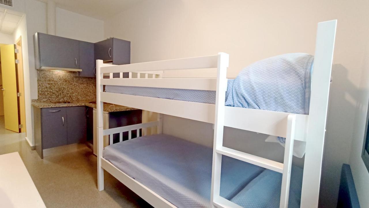 Apartamento Micampus Estanislao Del Campo, Students Solo Estudiantes Sevilla