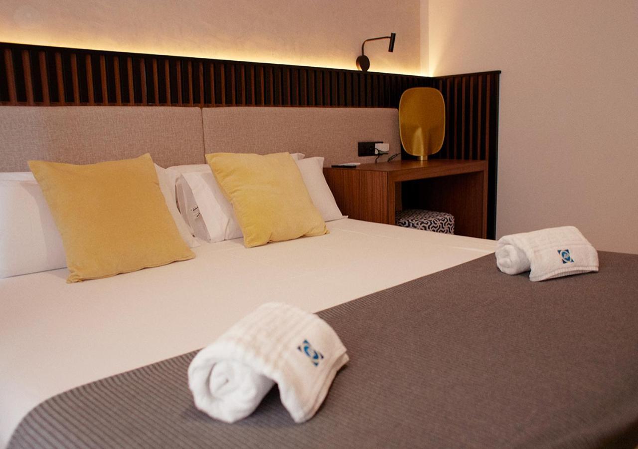 Isa Hotel