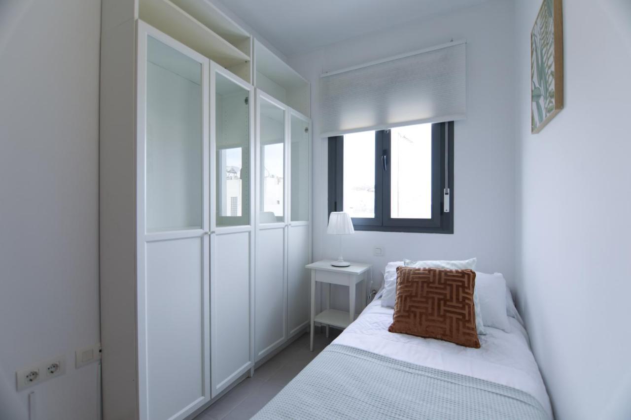 Rentalsevilla Clemente Hidalgo Seville
