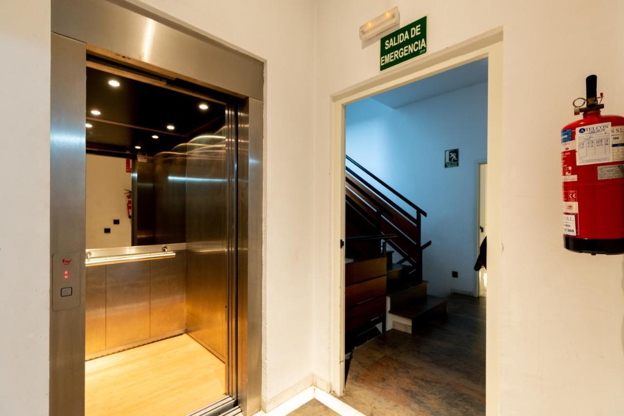 Cathedral Apartment, Upper Floor Apartment