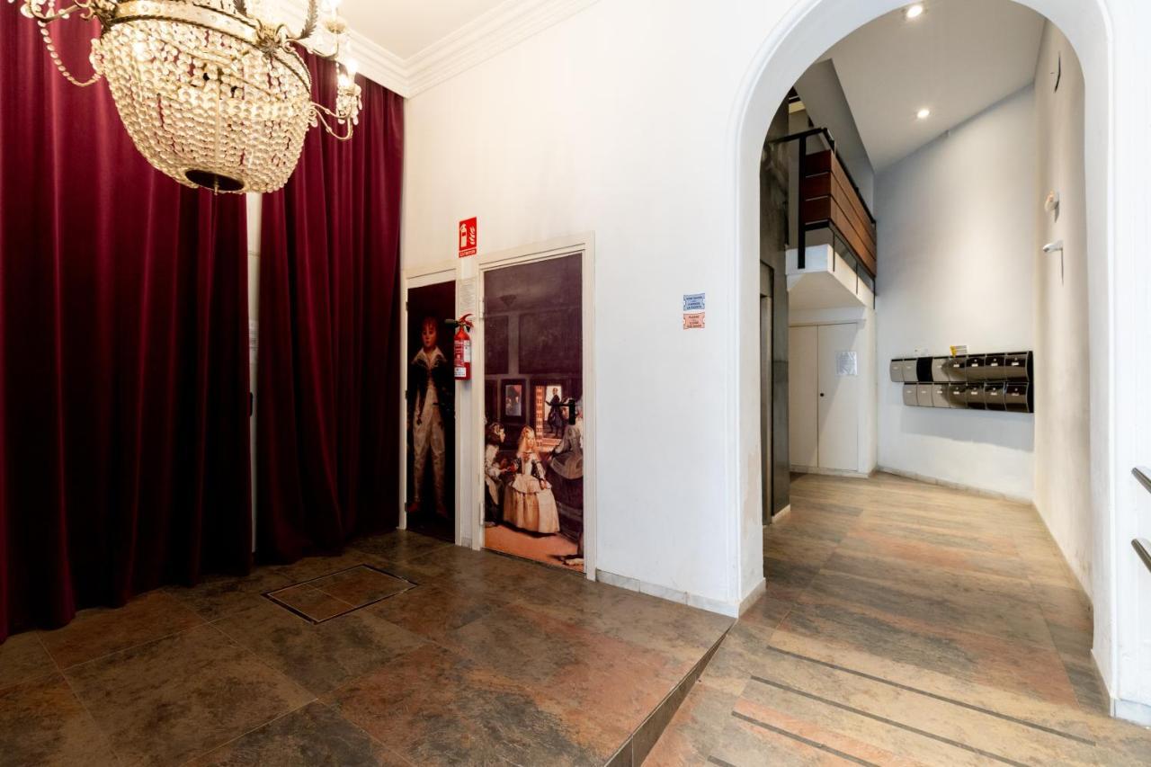 Cathedral Apartment, Upper Floor Apartment Seville