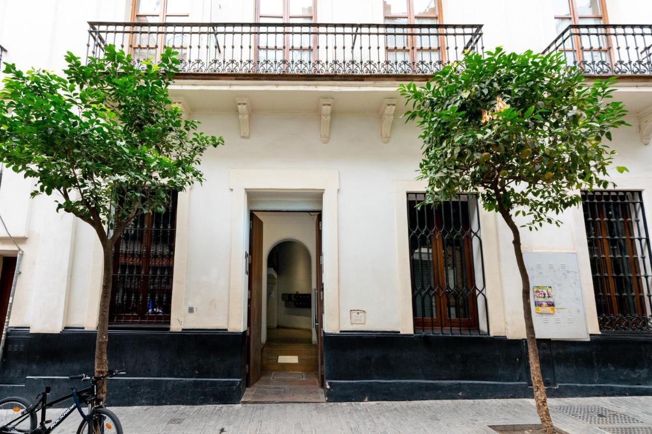 Cathedral Apartment, Upper Floor Apartment Seville