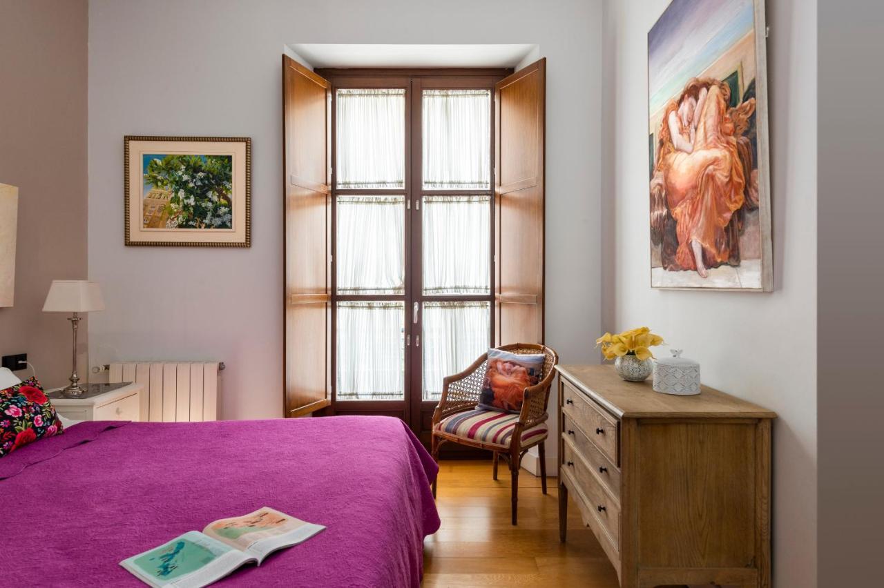Cathedral Apartment, First Floor * Sevilla