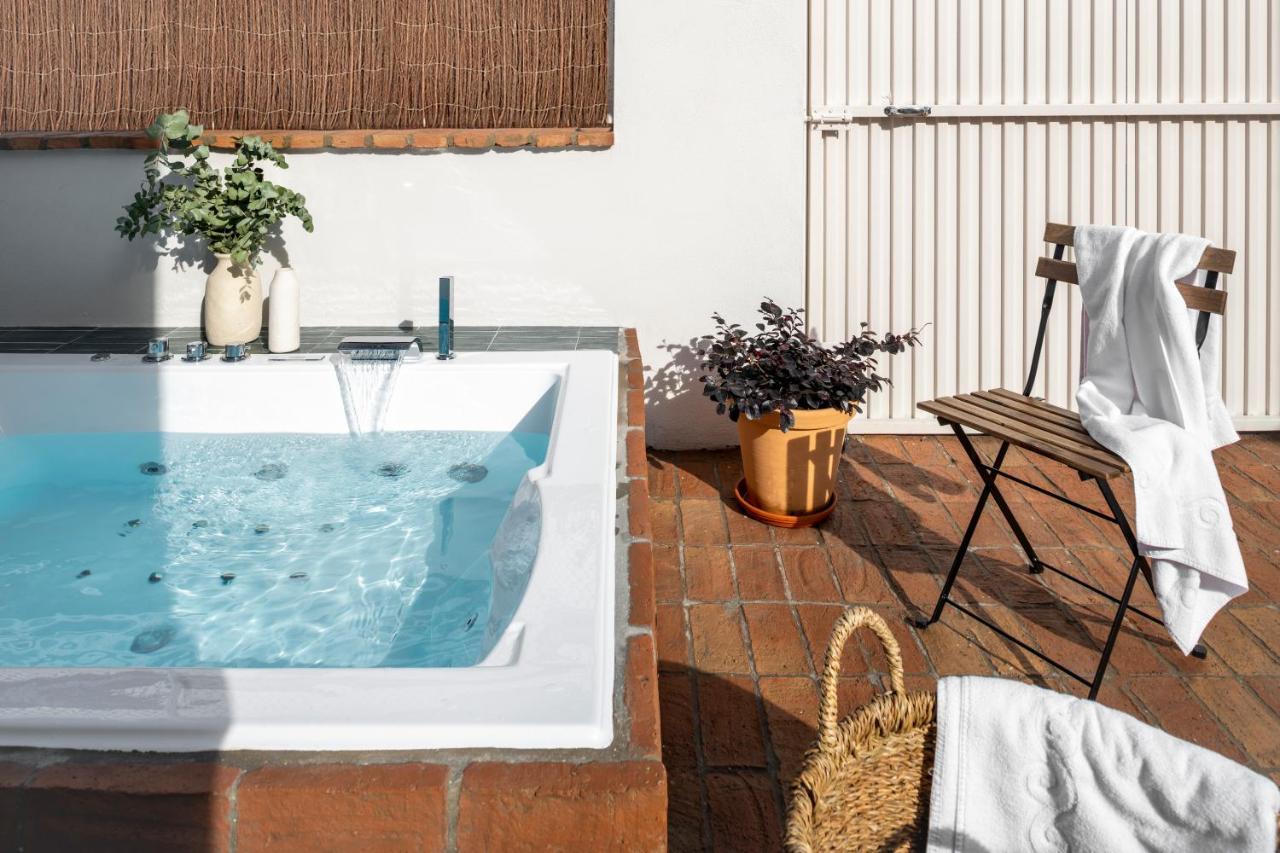 Magno Robles With Jacuzzi And Private Parking Apartment