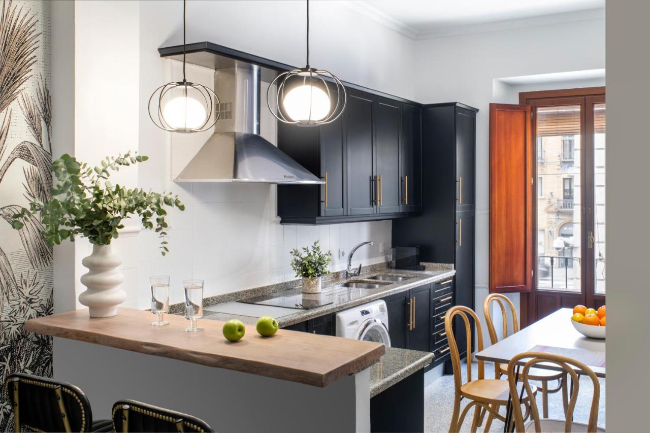 Hernando Colon Apartamento