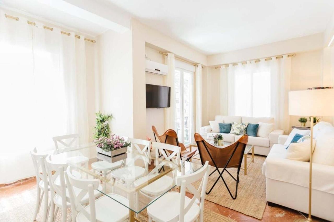 Apartment Stylish And Wide- 3bdr 3bth- Remedios