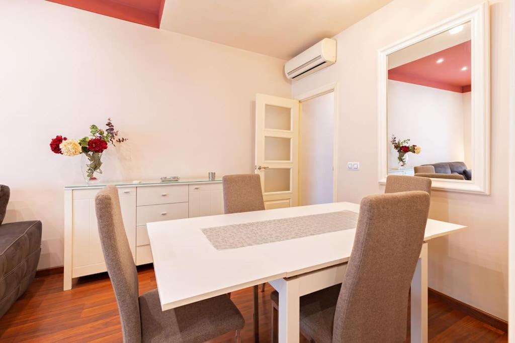 Triana Justino By Valcambre Apartamento *