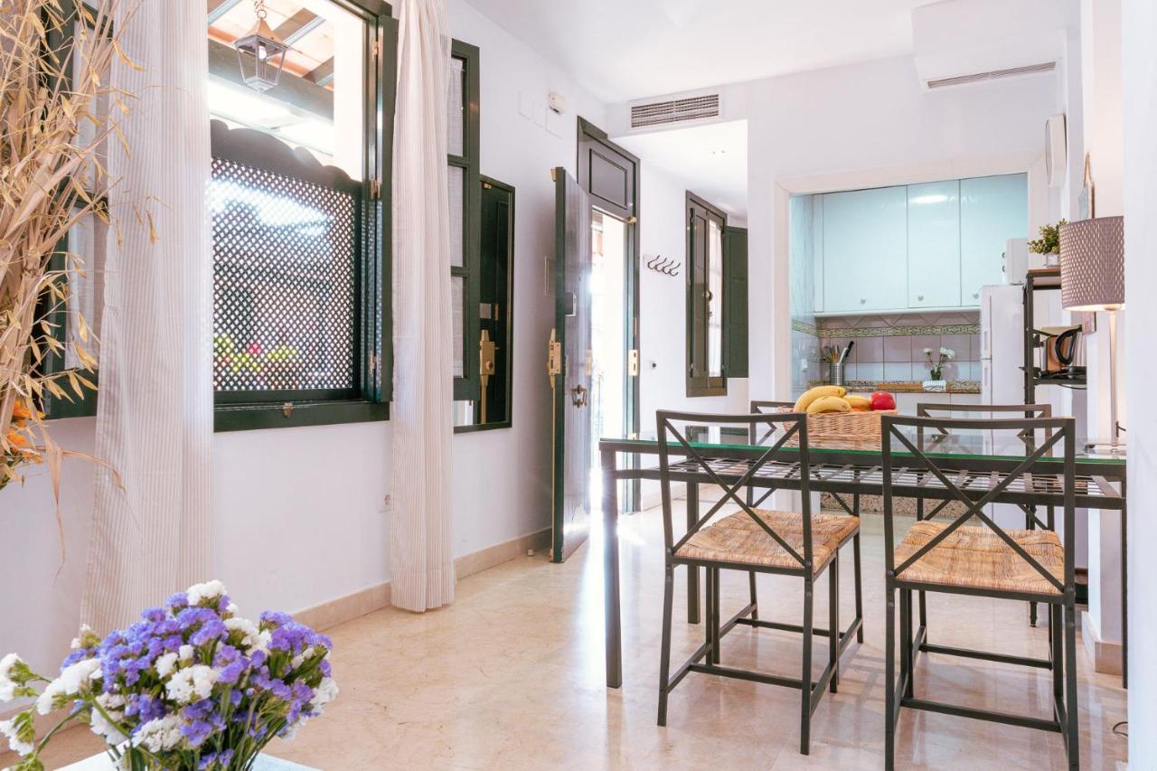 Con Encanto En Patio Sevillano Apartment Seville