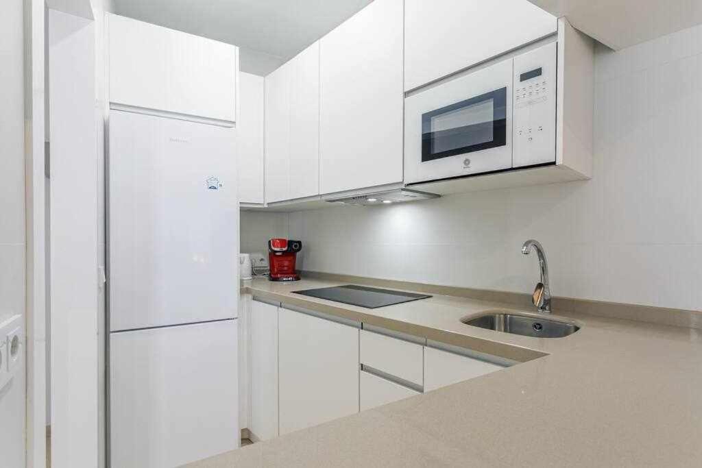 Aym Place Santa Cruz Parking Incluido Alto Max 1,80m Apartamento Sevilla