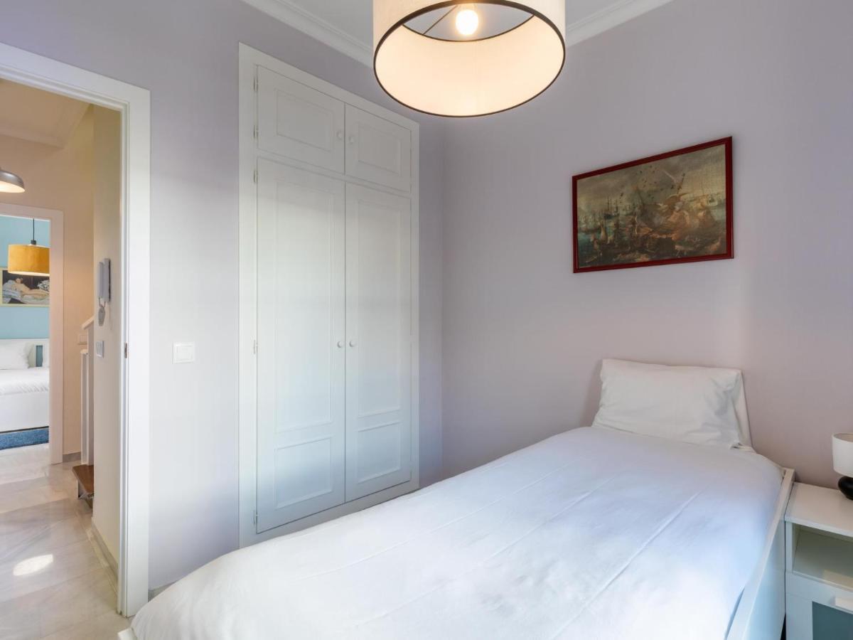 Holi-rent Penthouse Penuelas Apartment *