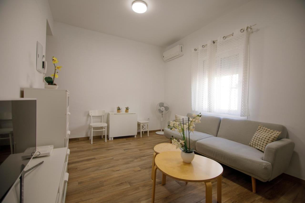 Rentalsevilla Luminoso Apartamento En El Centro Apartamento Sevilla