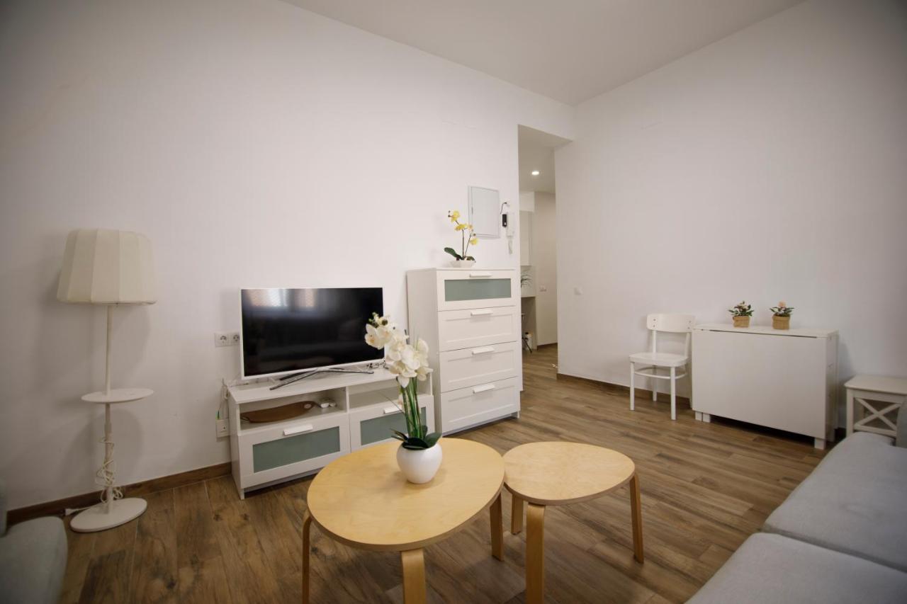 Rentalsevilla Luminoso Apartamento En El Centro * Sevilla