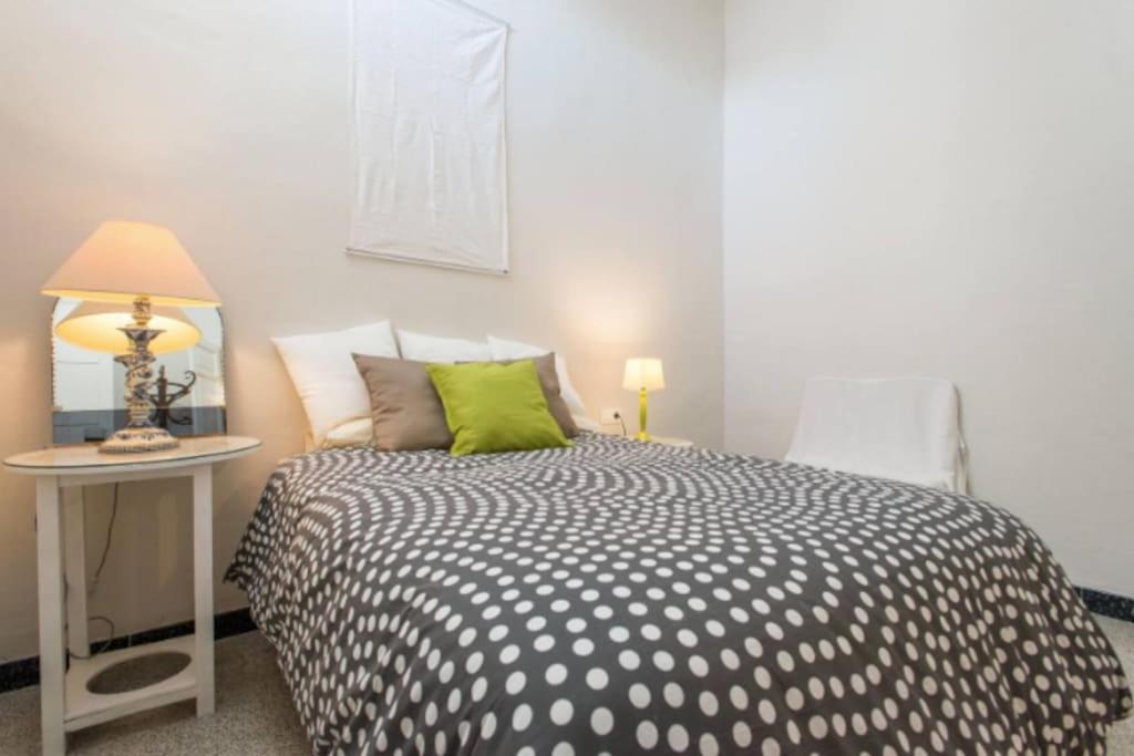 Casa Pepita: Vintage Spirit In The Old Town Apartamento Sevilla