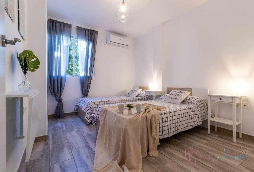 Apartamento 1 En Estadio Del Sevilla, 3 Y Metro