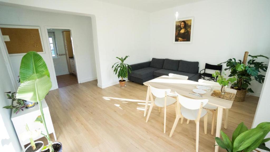 Rentalsevilla Casa Viva Triana Seville