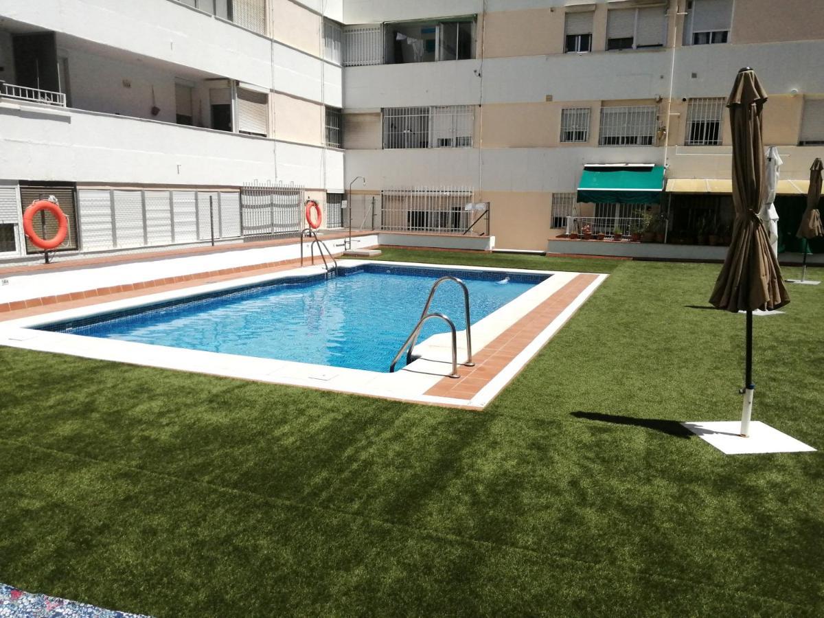 Triana, Lovely Flat+pool