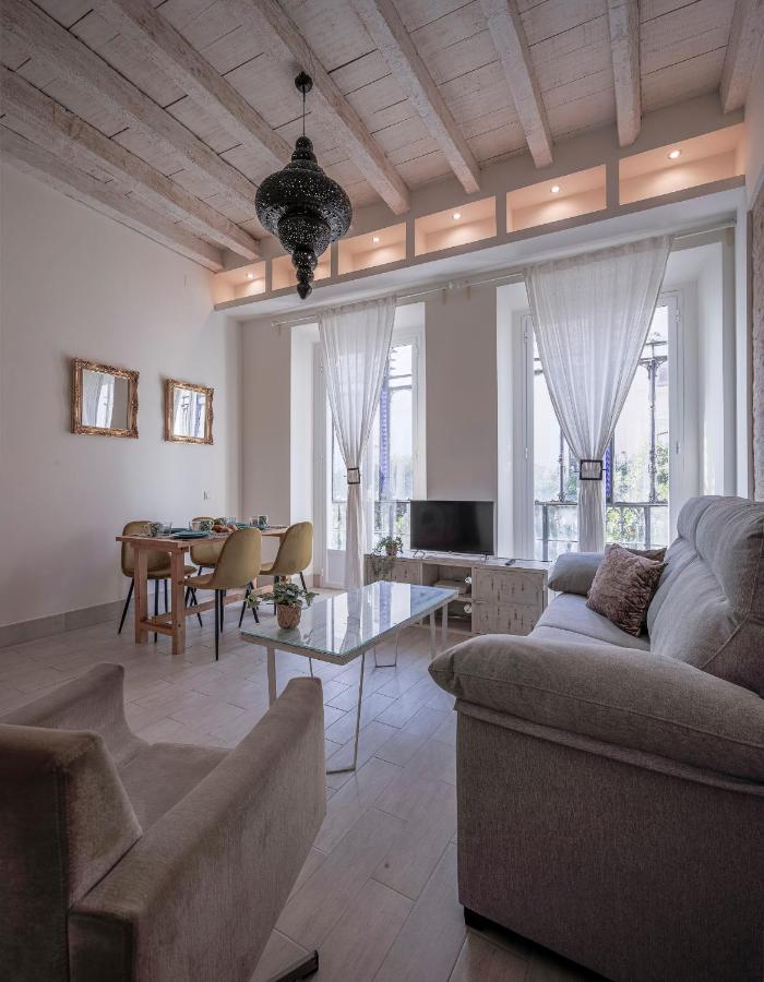 Apartment Julio Cesar Gran De Lujo En El Centro De Seville