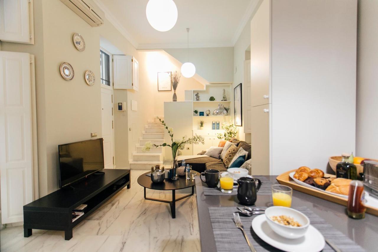 Comfortable Duplex- 1bd 2bth- Dean Miranda *