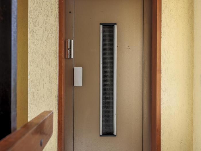 Elegante Luminoso Y Tranquilo De 2 Hab Wifi-ful Parking Inc *