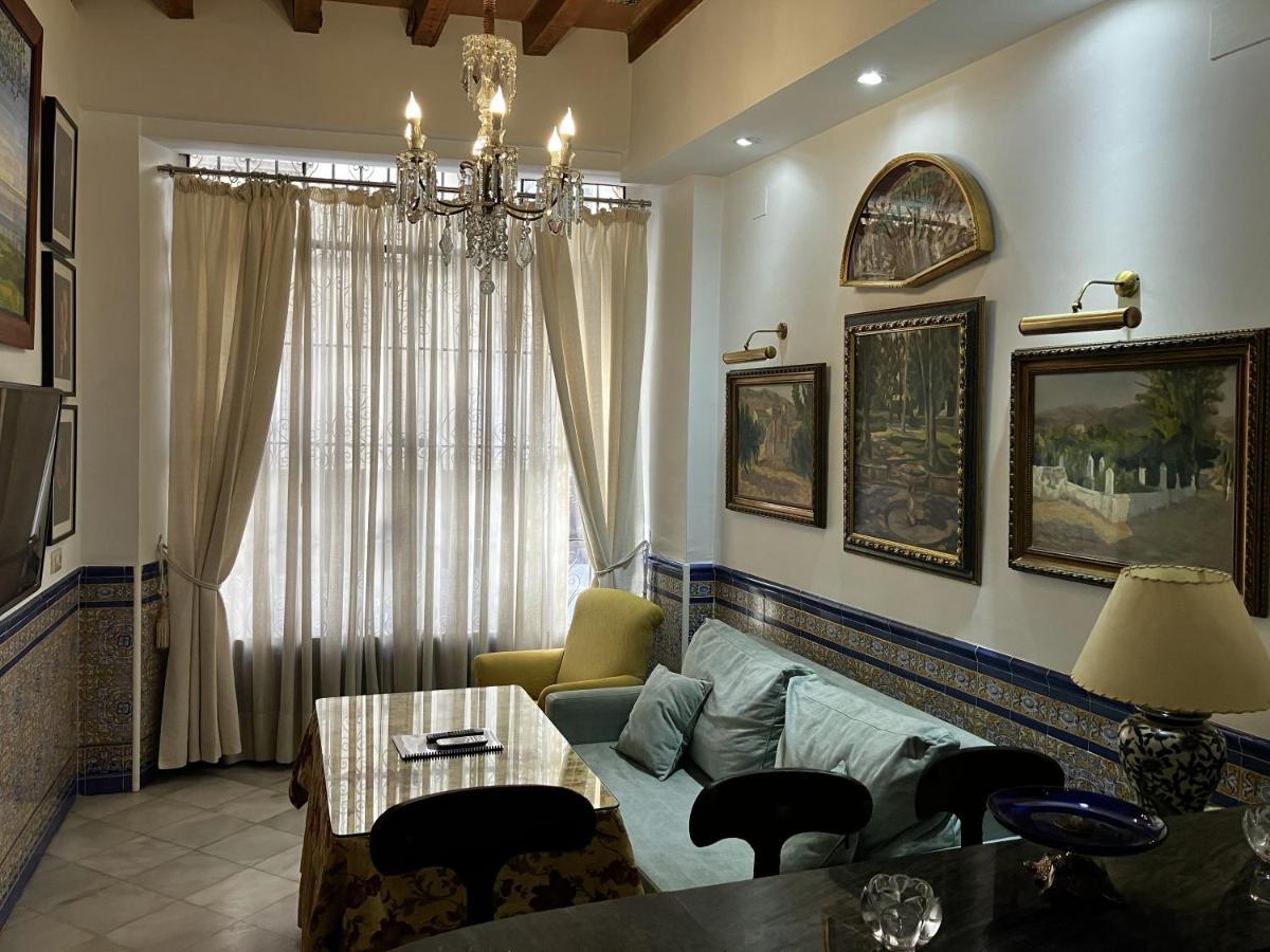 Pequeño Palacete Calle Santas Patronas Apartamento Sevilla
