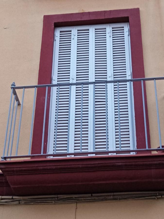 Casco Antiguo Exterior Unico En Segunda Planta En Un Edificio De De Dos Plantas Apartment *