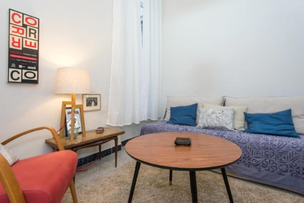 Apartamento Casa Pepita: Vintage Spirit In The Old Town Sevilla