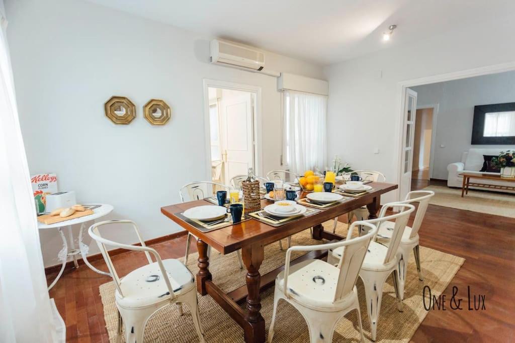 O&l Aire - Spacious And Bright In The Heart Of Apartment Seville