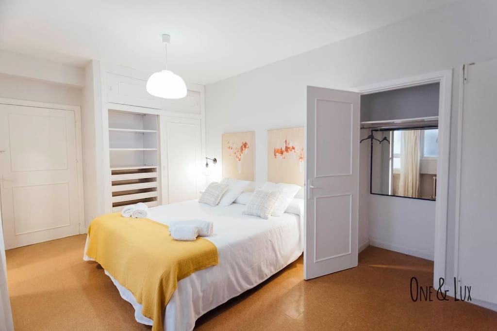 O&l Aire - Spacious And Bright In The Heart Of Apartment *