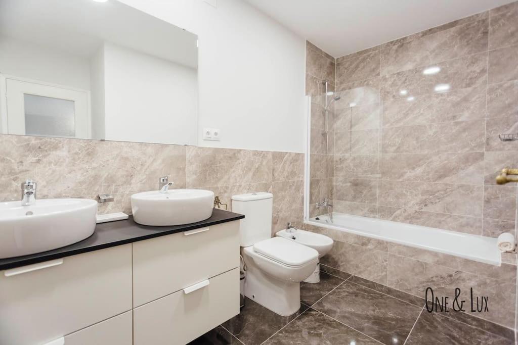 O&l Aire - Spacious And Bright In The Heart Of Apartment Seville