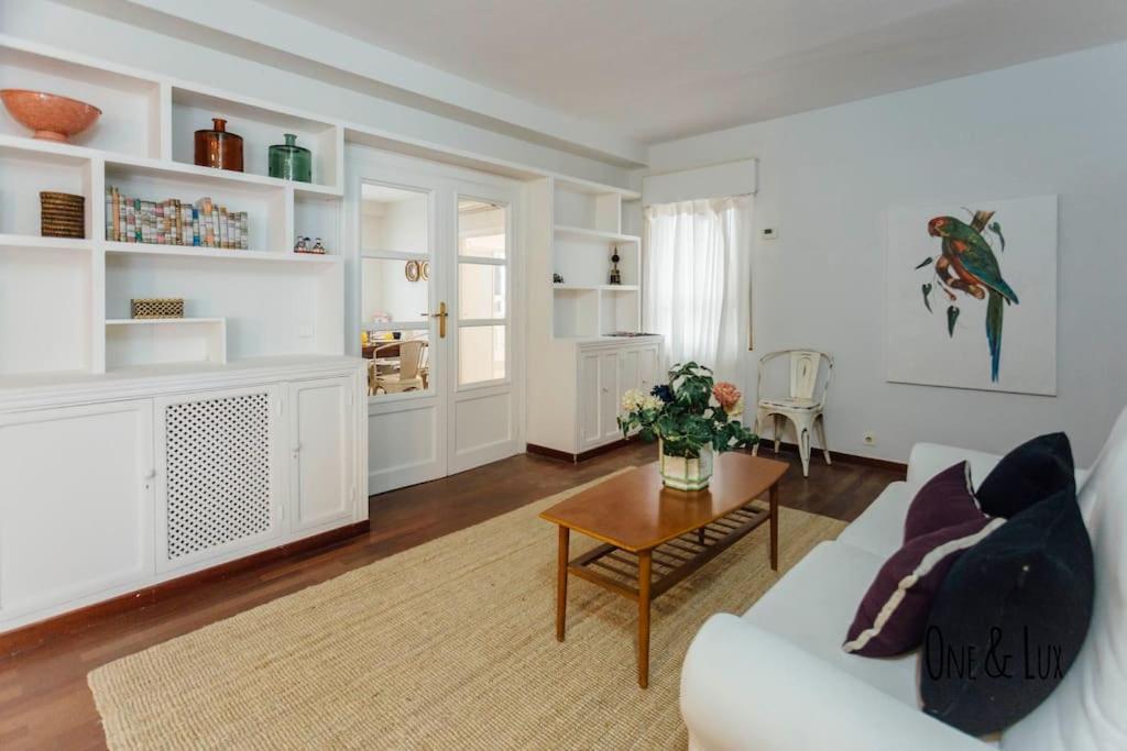 O&l Aire - Spacious And Bright In The Heart Of
